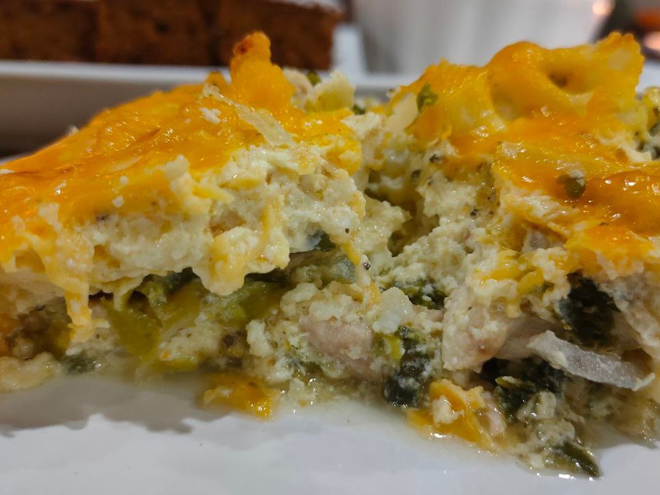 Baked Chicken Breast with Cauliflower and Spinach