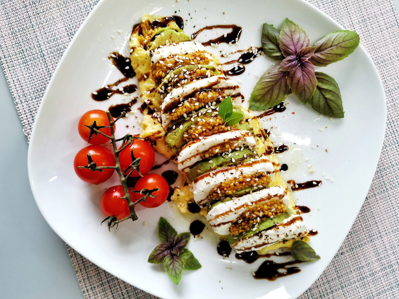 Scrambled Quail Eggs with Avocado and Mozzarella