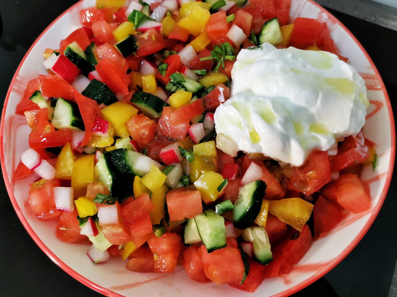 Vegetable Salad with Sour Cream