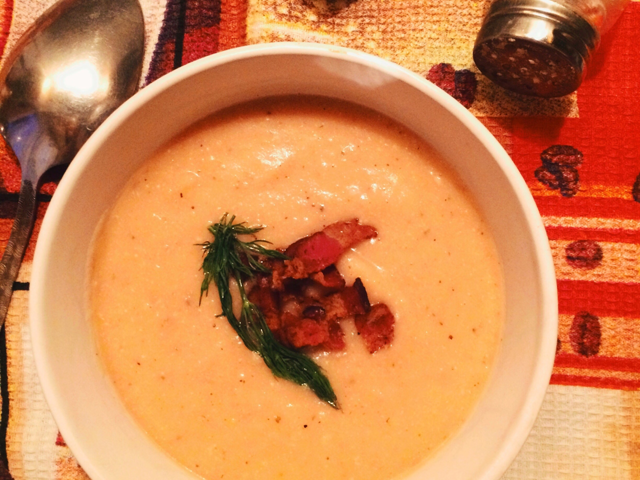 Creamy Pea Soup with Bacon