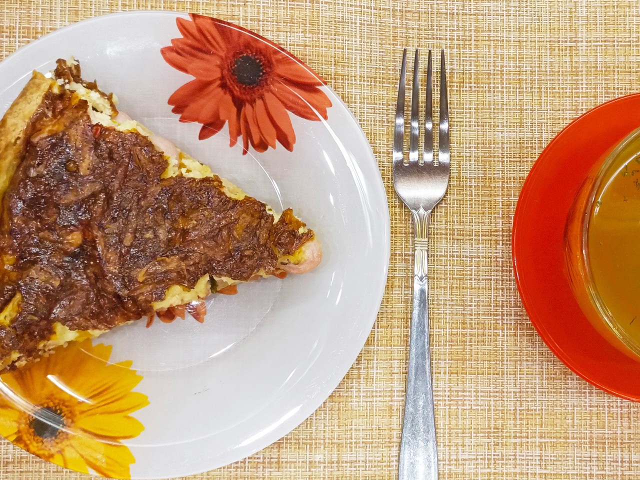 Pie with Sweet Peppers and Sausages